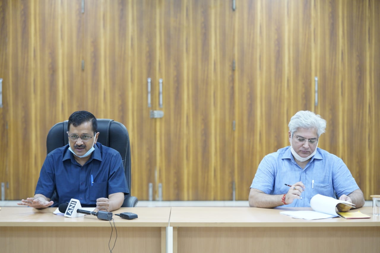 CM Kejriwal announces Delhi Government's Electric Vehicle Policy