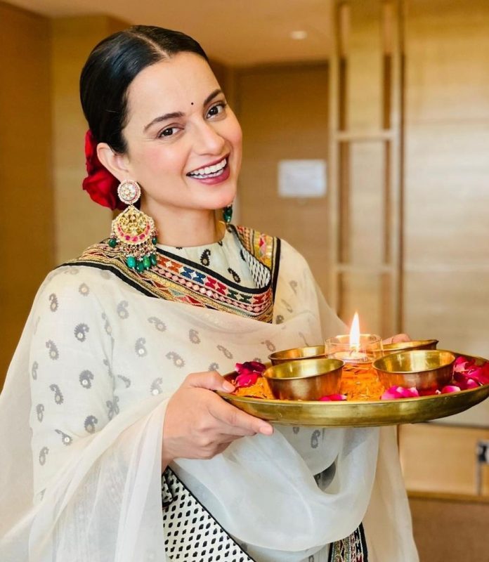 Kangana Ranaut welcomed 'Devi' to Diwali at home