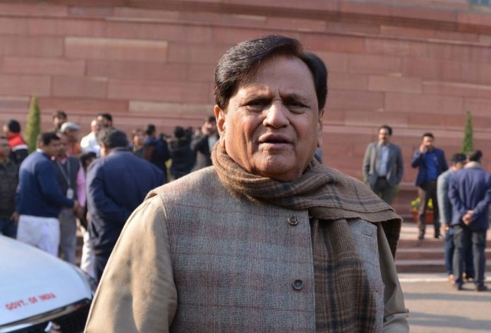 Senior Congress leader Ahmed Patel dies