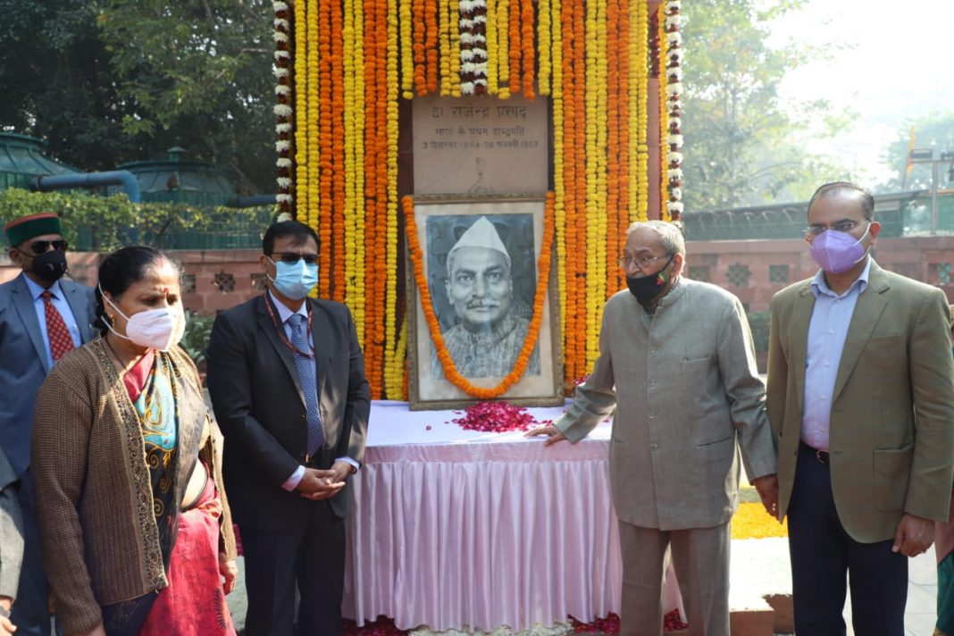 NDMC Pays Tribute to First President of India Dr. Rajendra Prasad in ...