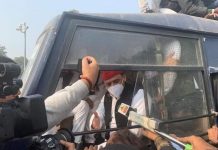 SP chief Akhilesh Yadav in custody after insistence on Kisan Yatra