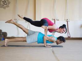 Janmat Samachar Special Prema Yoga International School, Mr. Robinson Zabethananda Narayan a Yoga Trainer by profession gives yoga classes..