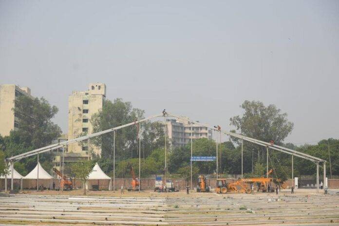 500-bed temporary ICU at Ramlila Maidan in Delhi