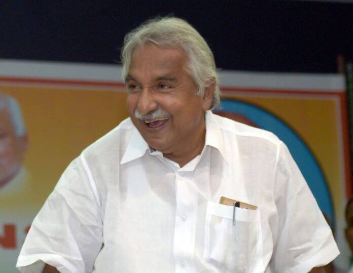 Oommen Chandy confident of Congress returning to power