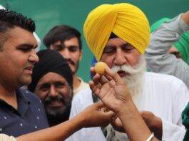 The farmers celebrated the celebrations on the border, saying, the election result is our moral victory, BJP's political defeat