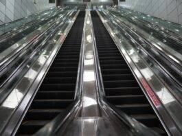 Metro service stopped in Delhi from Monday, increase in lockdown