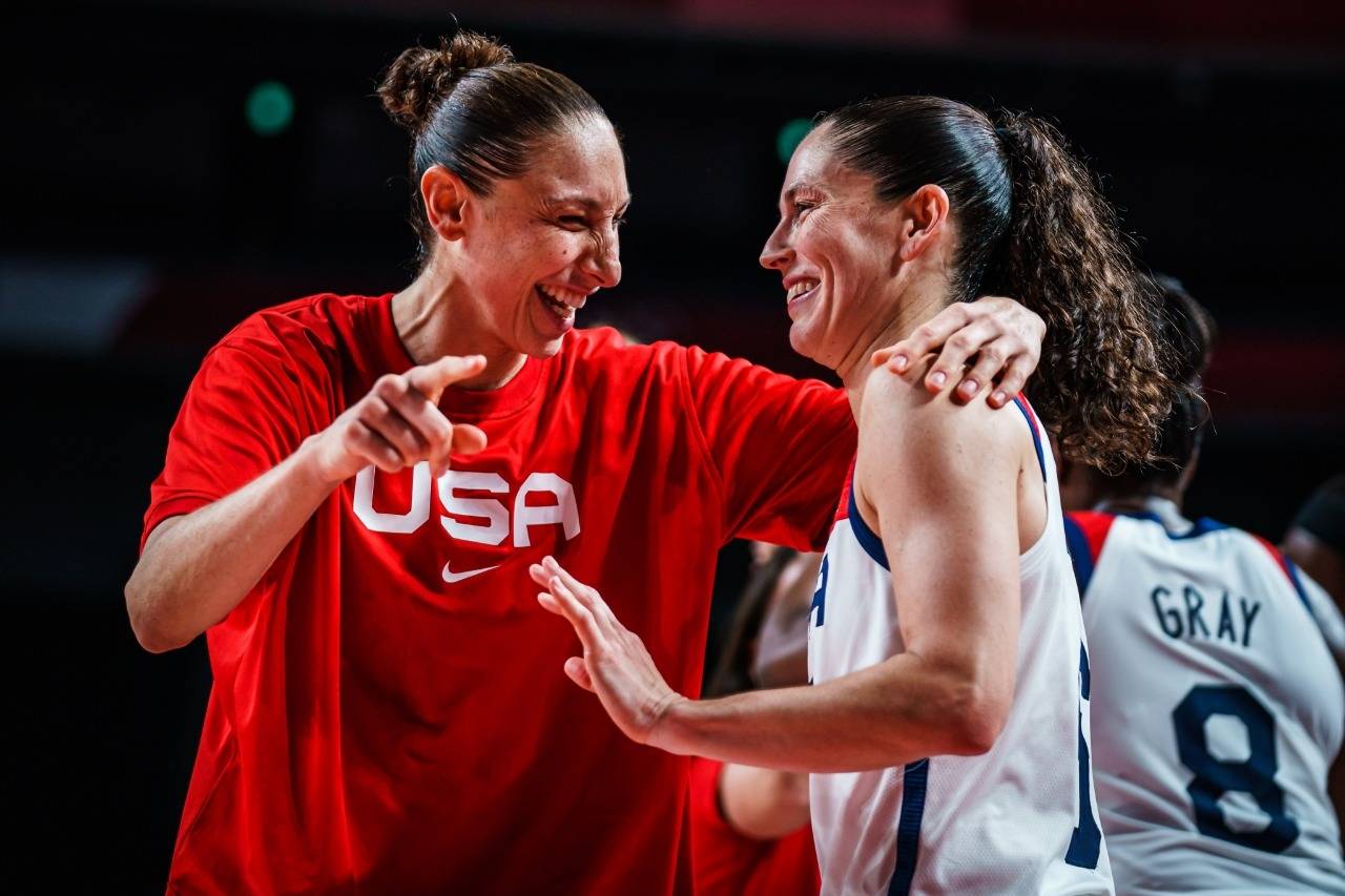Olympics (Basketball): American women win a seventh consecutive gold medal