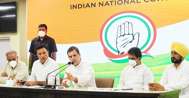 New Delhi: Congress leaders Rahul Gandhi, Chhattisgarh Chief Minister Bhupesh Baghel, Punjab Chief Minister Charanjit Singh Channi, chief spokesman Randeep Surjewala, and K.C. Venugopal addressing a press conference at All India Congress Committee in New