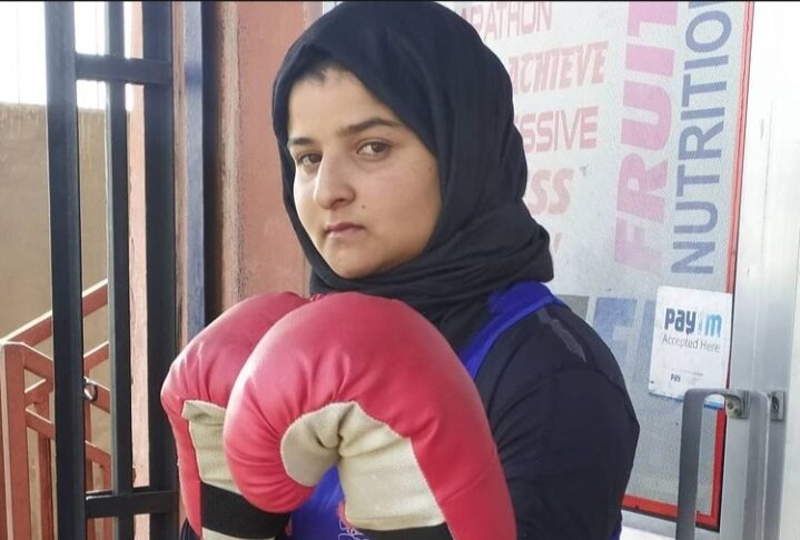 Shariya Manzoor Athlete from south kashmir boxing gold medal