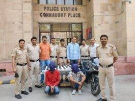 Two desperate snatchers arrested and 44 snatched mobile phone instruments recovered