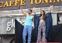 Jug Jug Jeeyo Starcast Spotted in Delhi for Promotions